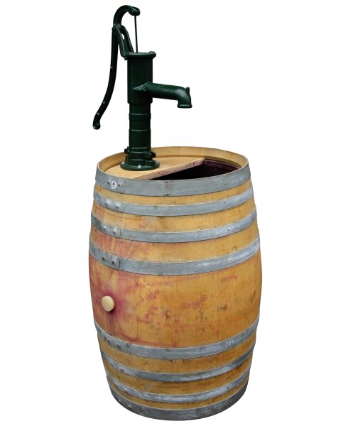 Le botte di vino cisterna per lacqua - legno naturale con pompa